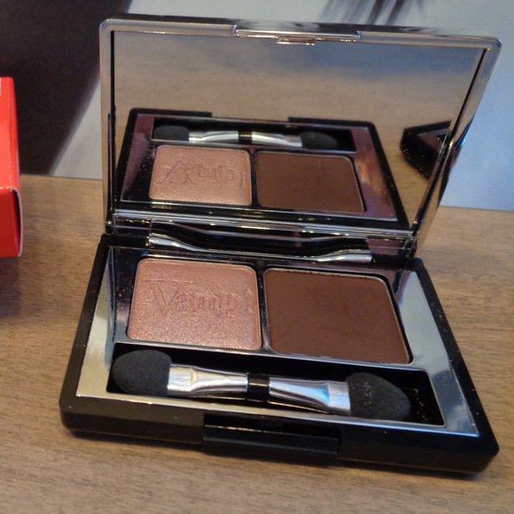 BOGO VAMP! COMPACT DUO EYESHADOW Pupa Milano made Italy - Picture 4 of 16